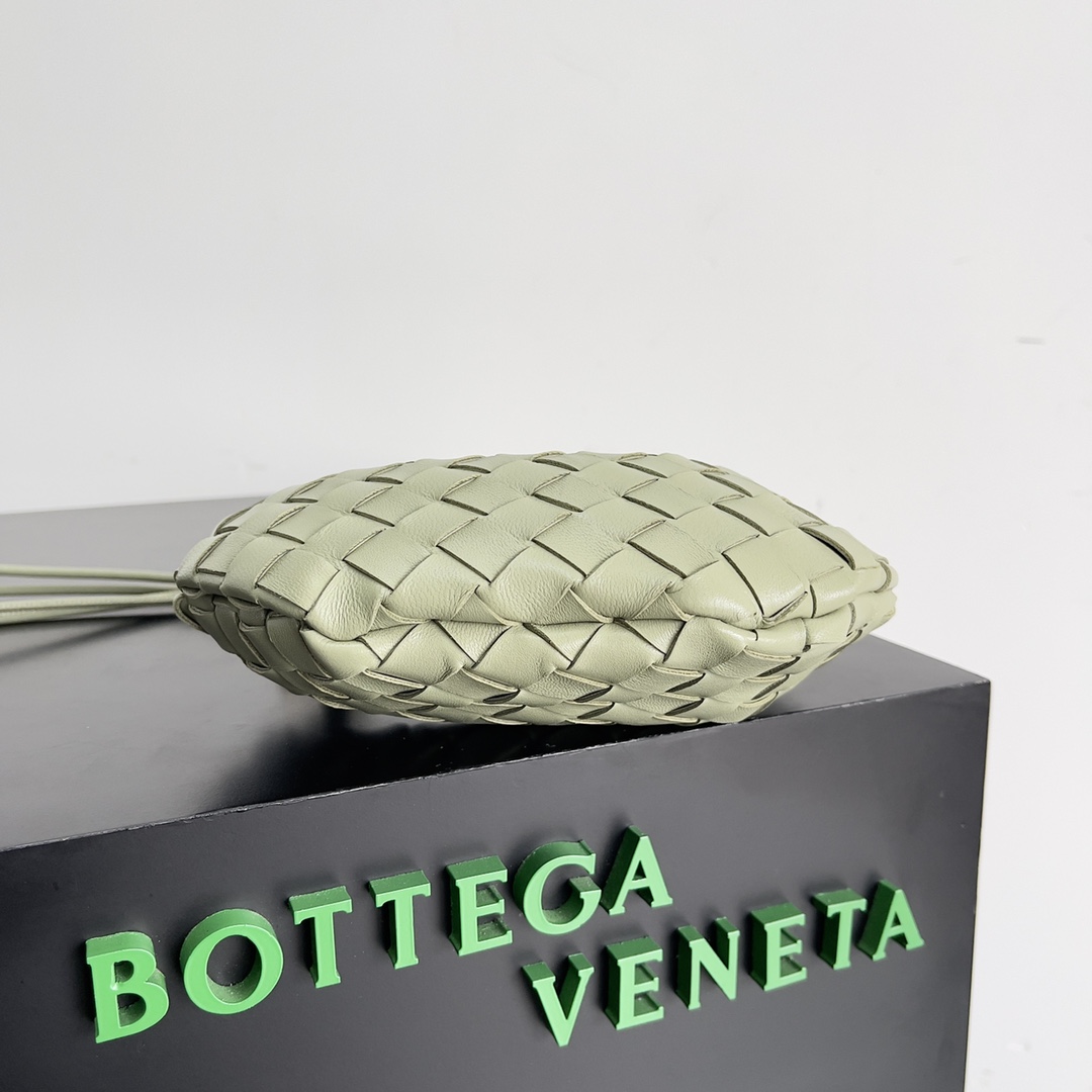 Bottega Veneta Hobo Bags